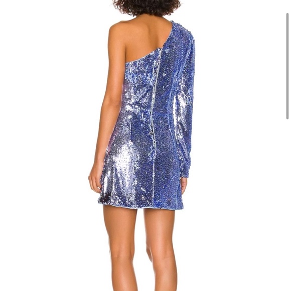 Bardot One Shoulder Sequin Dress Blue/Purple NWT (Size 6, Fits like an 8) - Picture 3 of 6